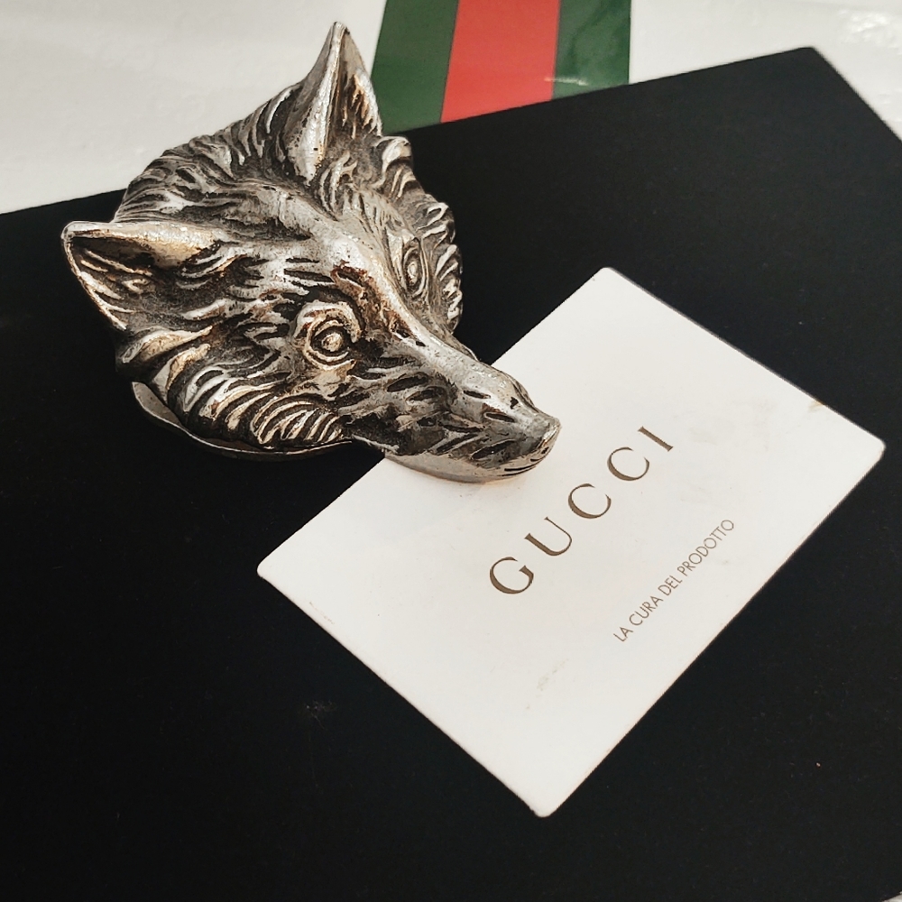 Vintage, Unique, Rare Designer Gucci Silver Wolf Card Holder